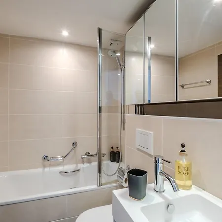 Entiere Dans Marina Privee Thonon-les-Bains